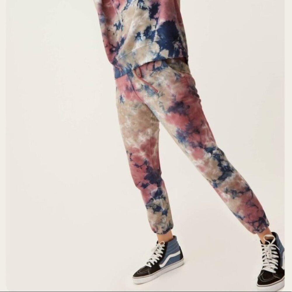 Daydreamer tie dye Jogger pants Size Small